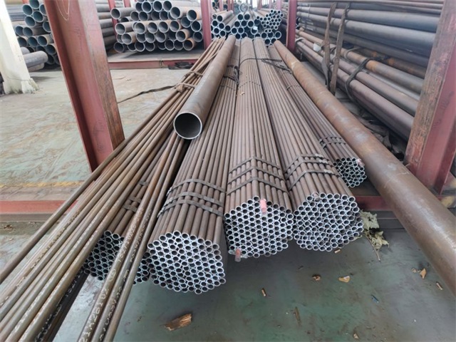 衡水15crmog无缝钢管