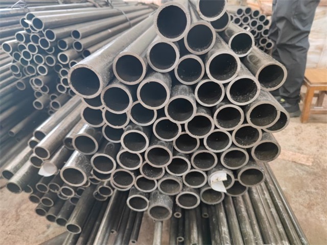 衡水精密无缝钢管定做